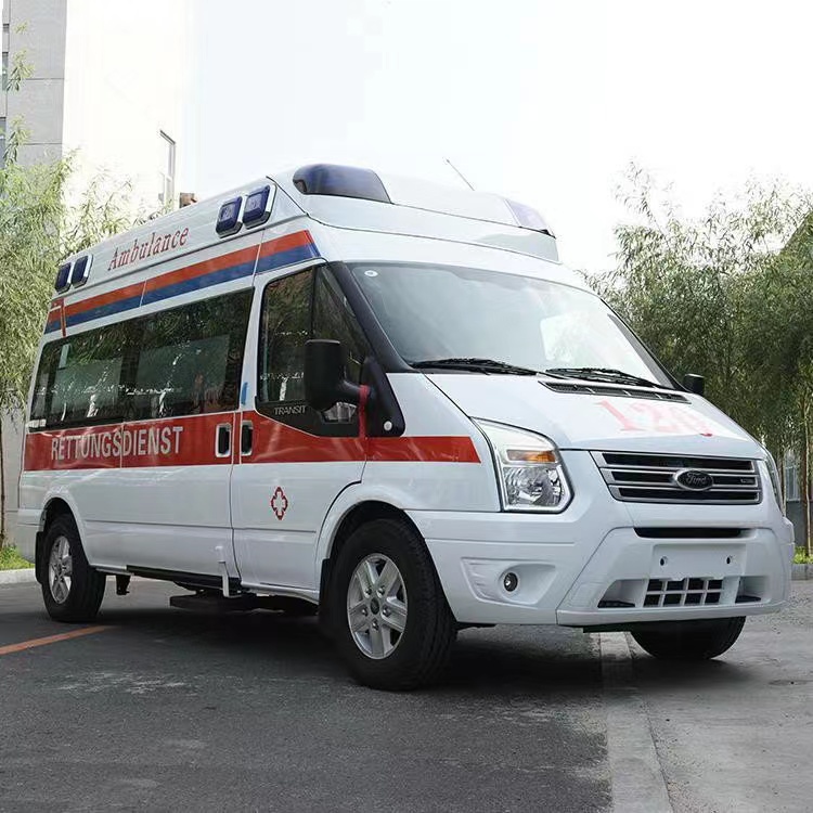 杭锦后行动不便者长途救护车租赁:安全转运的核心注意事项